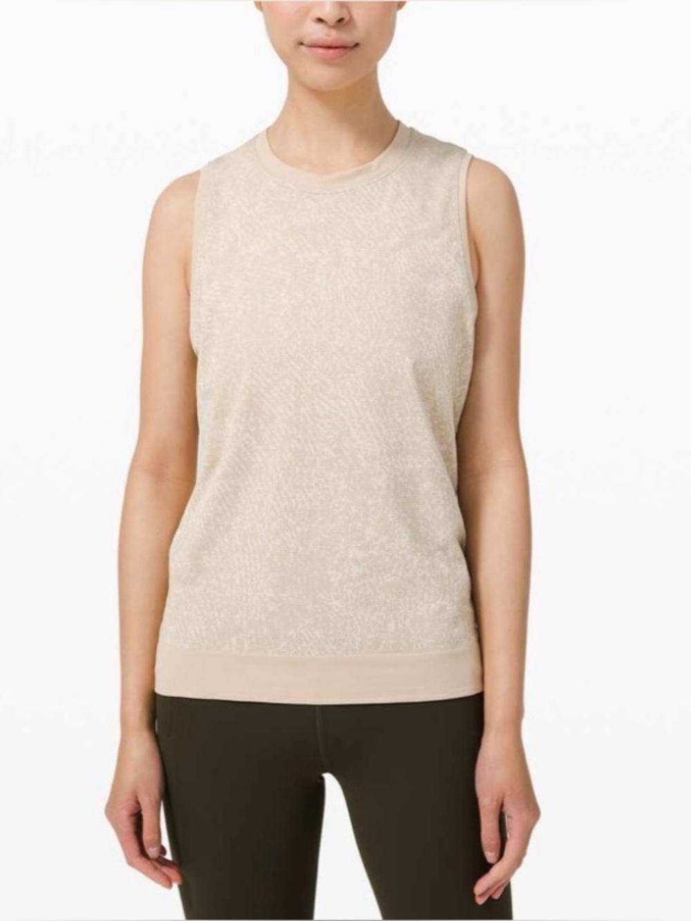 Lululemon Swiftly Breathe Muscle Tank Top
Floral Fauna Cafe Au Lait/White Opal 4